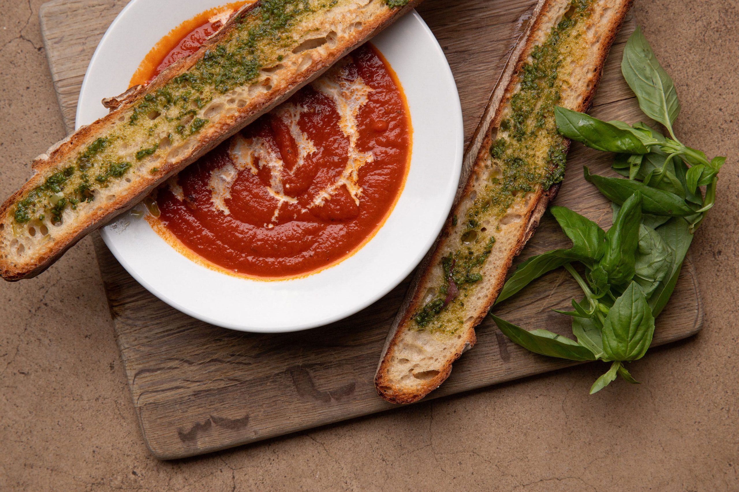 IMG_TheGoatshed Tomato soup with home-baked pesto baguette