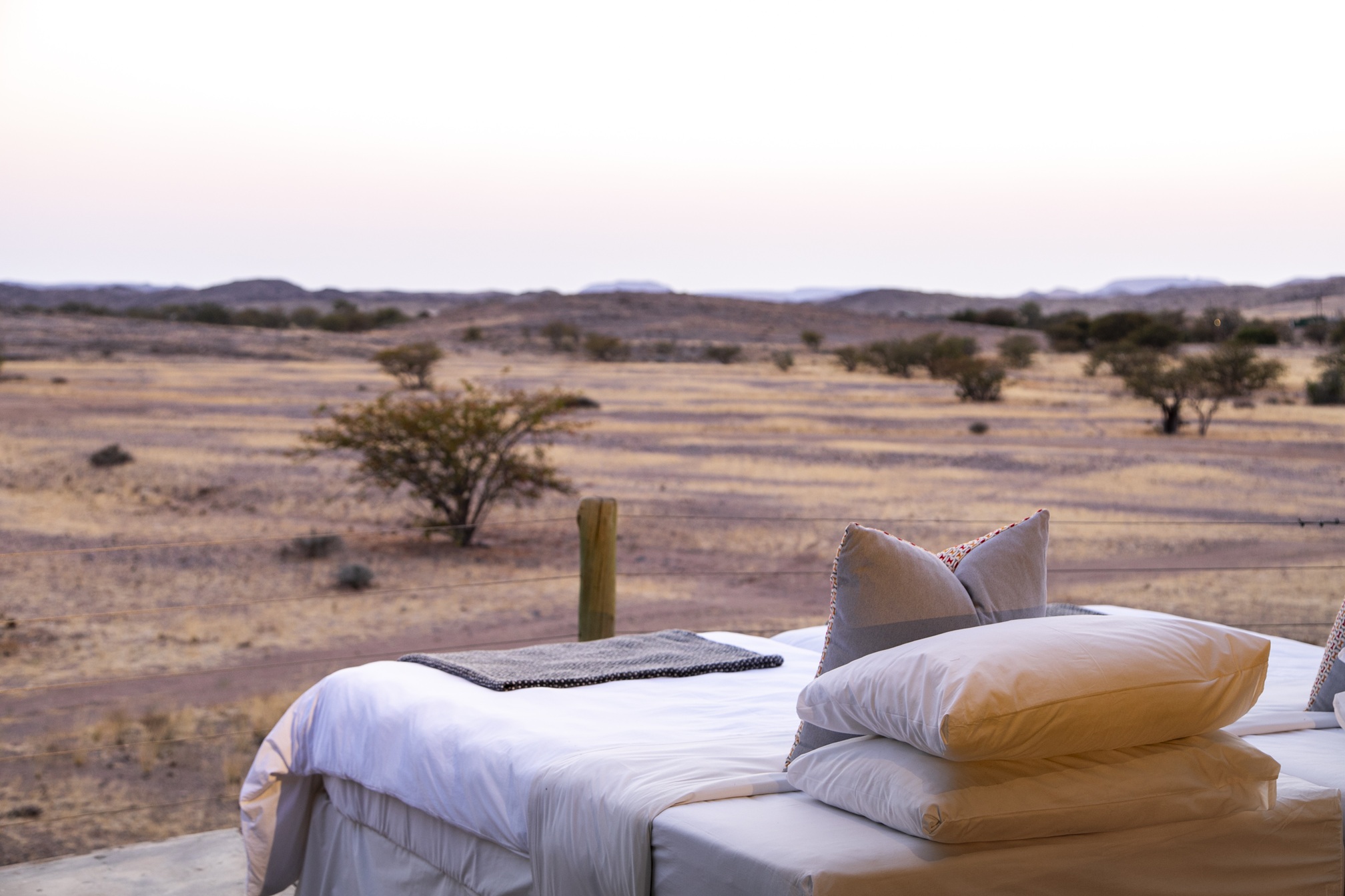 standardroom_doronawas_tcunniffe_012 Peaceful silence at Doro Nawas